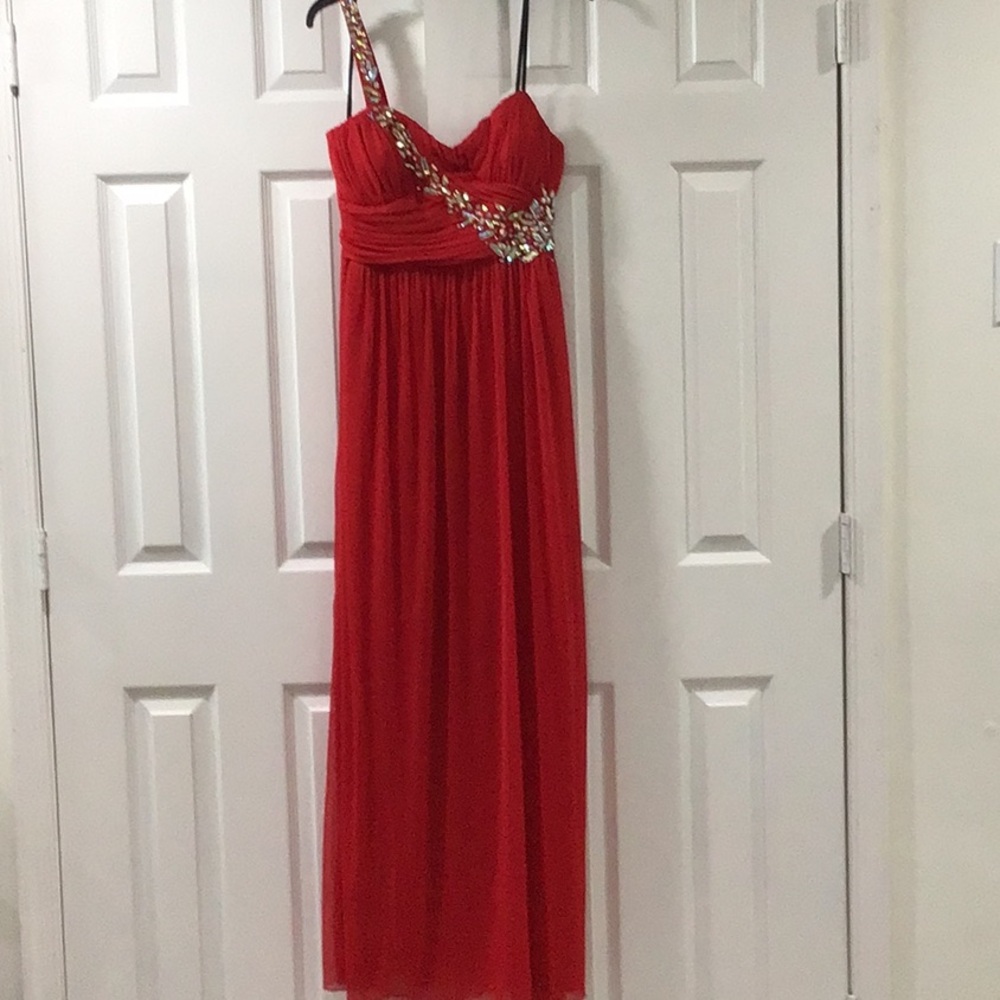 Elegant One Shoulder Red Gown  size 13